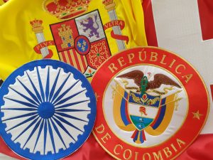 tres escudos bordados para banderas tipo convencción de los paises de España Colombia y india