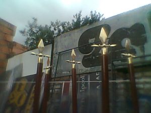 moarras de bronce o puntas en bronce para banderas de interior